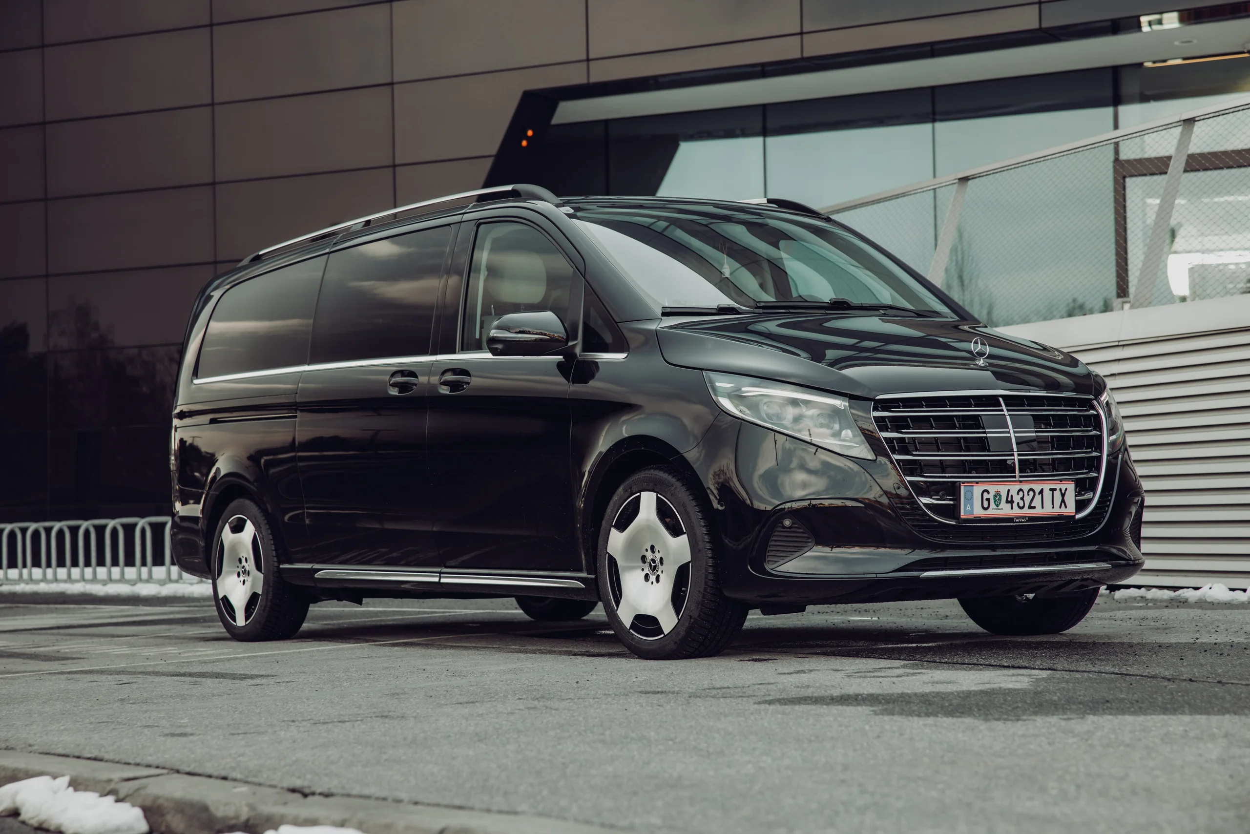 Mercedes-Benz V 300 Klasse Extra Lang Premium Fahrzeug